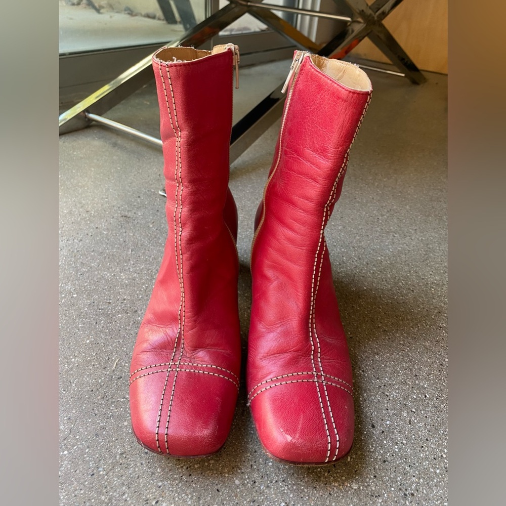 Red boots by Alberto Fermani